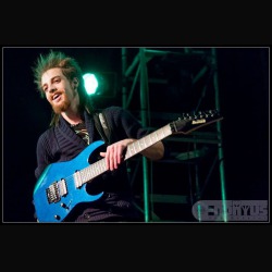Amaze Knight: il chitarrista lascia la band