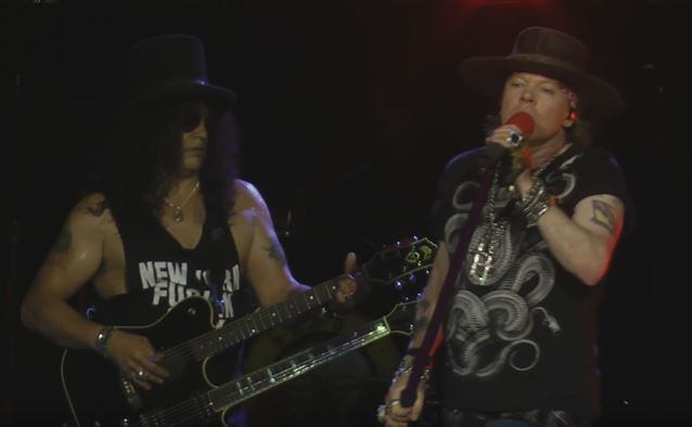 gunsnrosesnewjersey2016 638