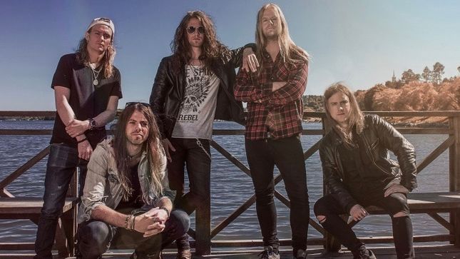 5B51E400 dynazty sign with afm records image