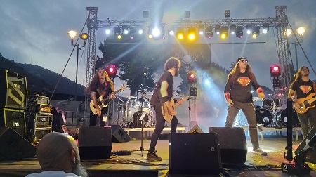 P 20190615 213023 vHDR Auto