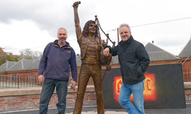 bonstatueapril