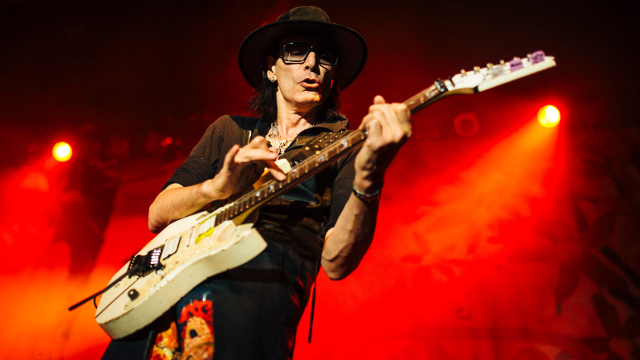 steve vai 2013