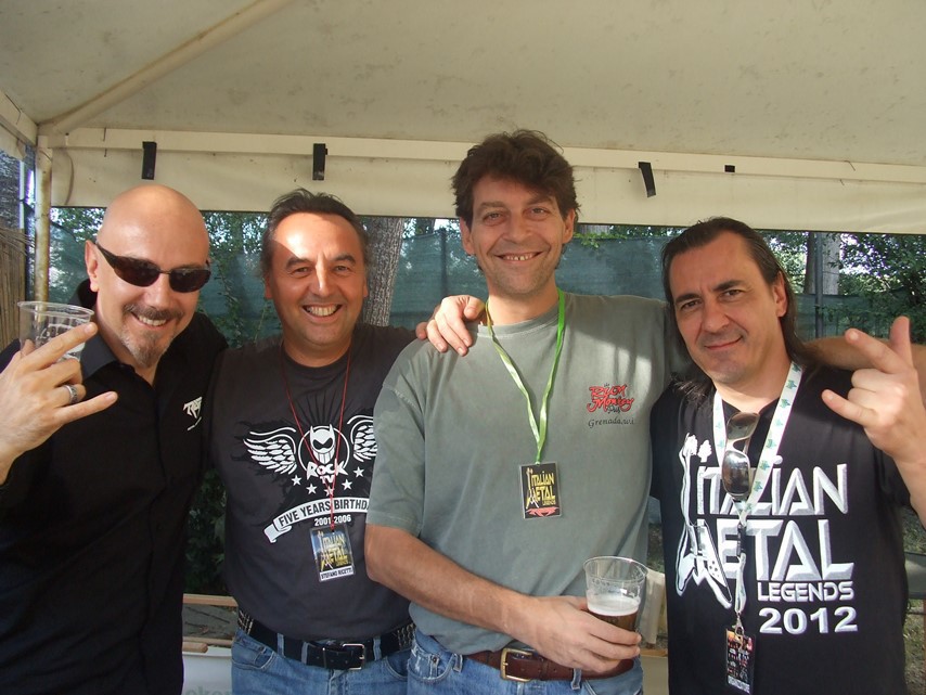 ITALIAN METAL LEGENDS FOTO SCURI
