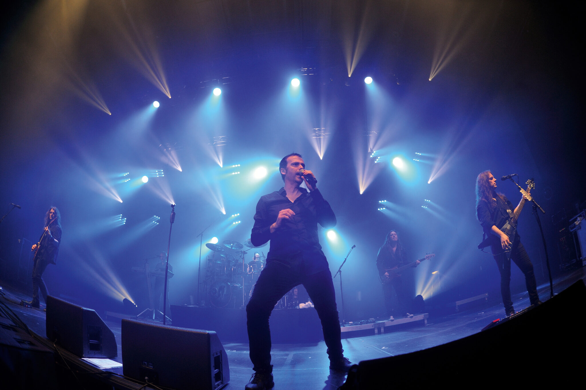 Blind Guardian: uno show di beneficenza per lo zoo di Krefeld, poi diretti in studio di registrazione