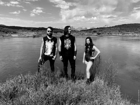 Dzö-nga: diffuso un primo pezzo tratto dal prossimo album “Thunder In The Mountains”, in uscita su Avantgarde Music