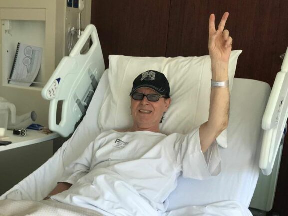 Scorpions: Klaus Meine costretto a interrompere il tour per operarsi di calcoli renali