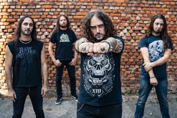 Extrema: ingressi omaggio per i concerti di Mantova, Bolzano e Roma