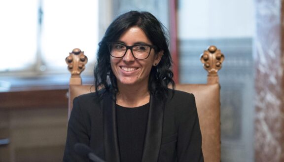 Festival di Sanremo: la Ministra Dadone, “Mi interesserebbe se ci fosse del Metal”