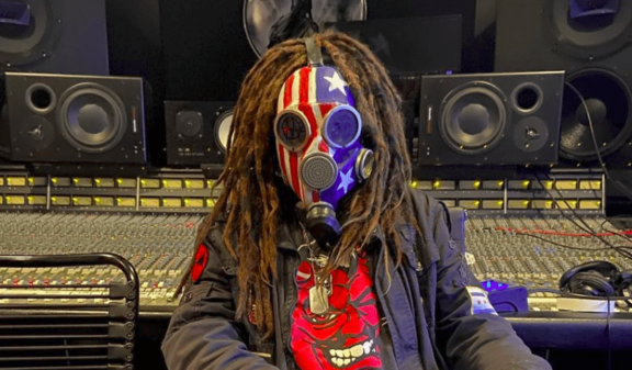 Ministry: guarda il guitar playthrough di ‘Alert Level (Quarantined Mix)’