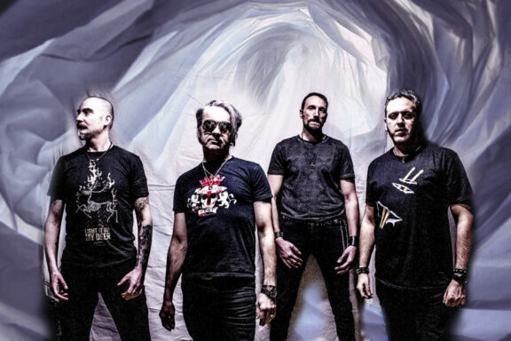 Grave T: il lyric video del brano ‘Silent Water’
