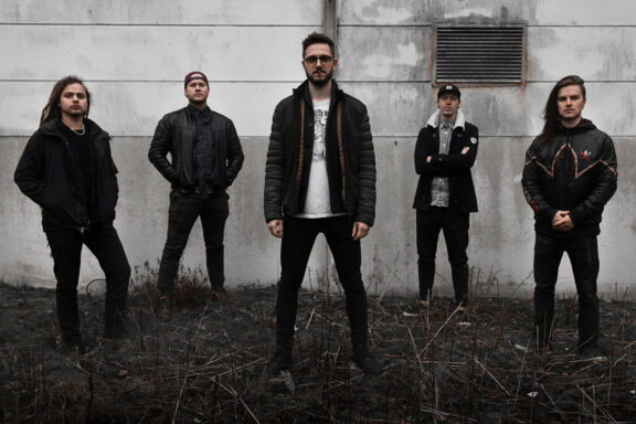I At Last: ascolta ‘Mother’, primo singolo dal debut-EP di prossima uscita