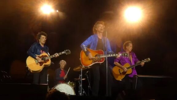 The Rolling Stones: ecco la nuova canzone ‘Living in a Ghost Town’