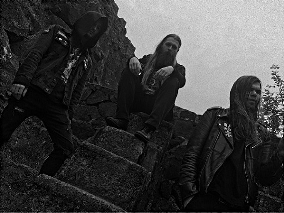 Above Aurora: online in streaming la nuova canzone ‘Barren Lore’