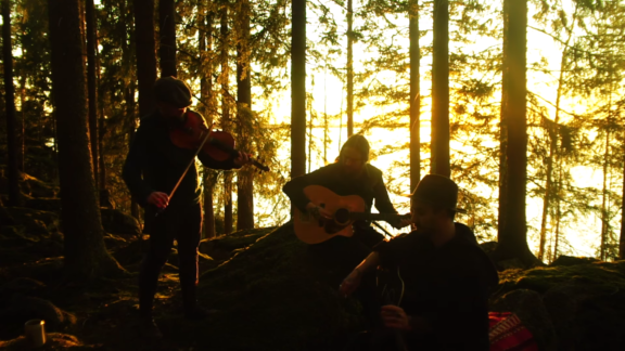 Hexvessel: un video dal vivo nel bel mezzo della foresta