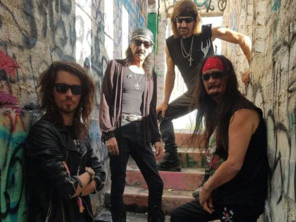 Angeles: ecco la tracklist del nuovo disco “Hell on High Heels”