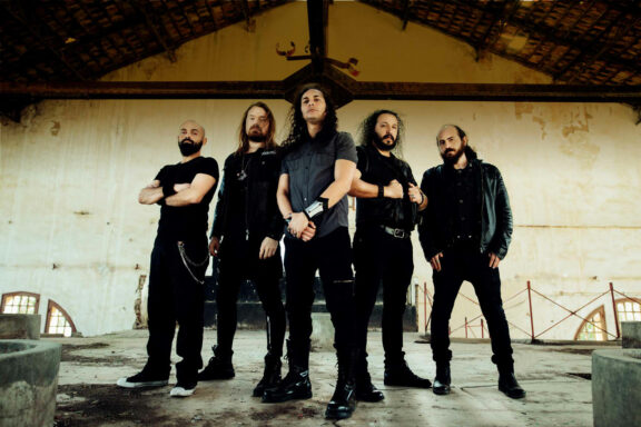 Carthagods: il video dal vivo di ‘Whispers from the Wicked’, feat. Mikael Stanne (Dark Tranquillity)