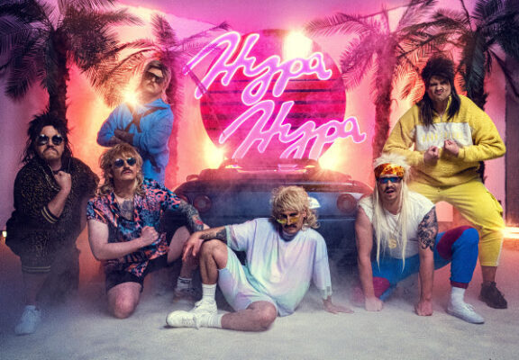 Eskimo Callboy: celebrano la release di “MMXX – Hypa Hypa Edition” con un nuovo video