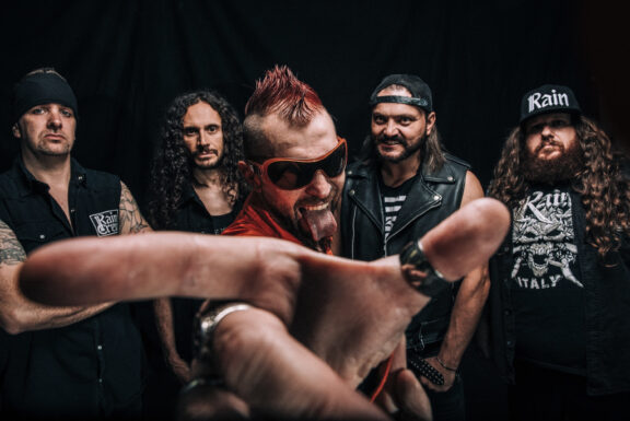 Rain: un video professionale del Metalitalia.com Festival