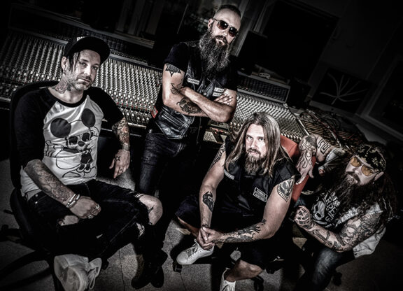 Corroded: ecco il “counterstrike remix” di ‘Burn’