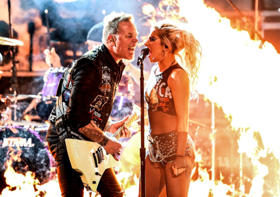 Metallica: James Hetfield, ‘Rispetto Lady Gaga come artista’