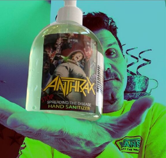 Anthrax: lanciano il loro igienizzante per le mani “STOP Spreading The Disease”