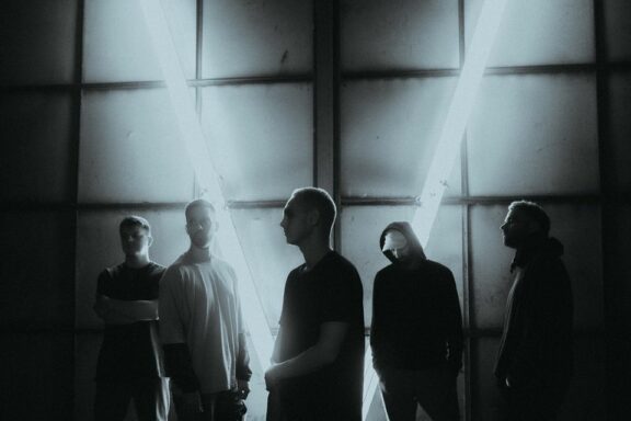 Landmvrks: online il nuovo album “Lost In The Waves”