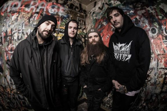 Signs Of The Swarm: ecco il videclip di ‘Pernicious’