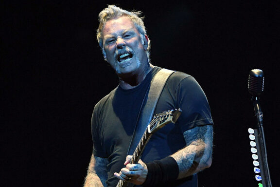 Metallica: James Hetfield, ‘riunirmi con gli altri mi ha generato parecchia ansia, suonare un po’ di paura’