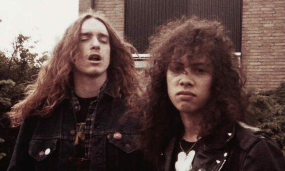 Metallica: Kirk Hammett racconta di come Cliff Burton l’abbia aiutato a scrivere l’assolo di ‘Ride The Lightning’