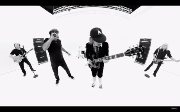 AC/DC: guarda il video di ‘Realize’