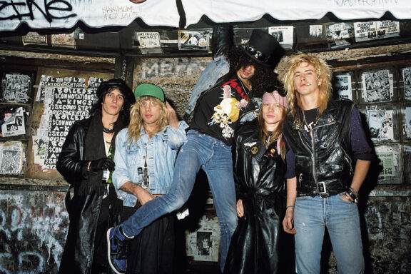 Guns N’ Roses: trasmetteranno in podcast i video dei primi 50 show della band