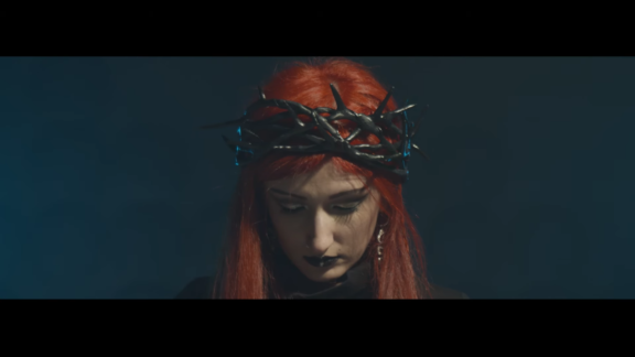 Fallcie: la cover del brano ‘Rolling in the Deep’ di Adele