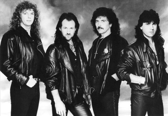 Black Sabbath: Tony Iommi conferma “Nel 2023 le ristampe dell’era-Tony Martin come tributo a Cozy Powell”