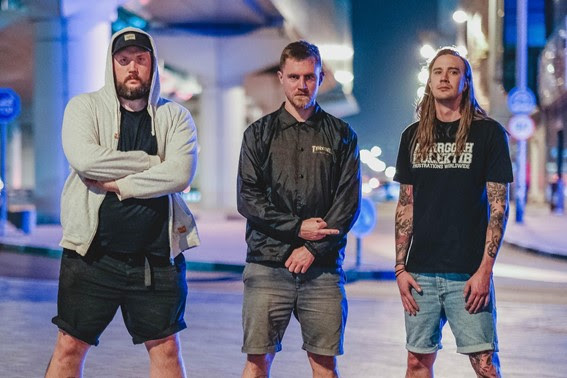 Leach: il lyric video di ‘Serenade (For the Broken Brave)’ dal nuovo LP “Lovely Light of Life”