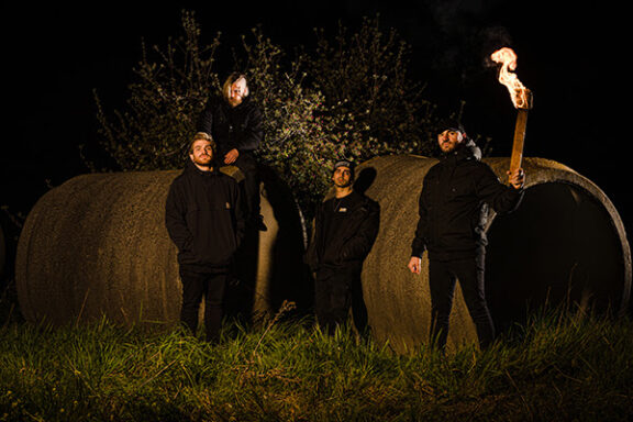 Outmayr: ‘Fight Fire with Fire’, il nuovo singolo della metalcore band italiana