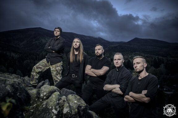 Brzask: il nuovo video di ‘In the Forest of Karkonosze’ libera gli spiriti dei Sudeti