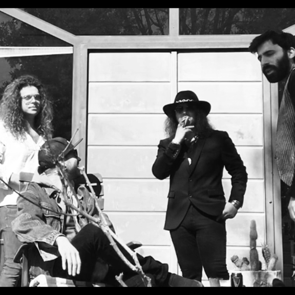 Howlin May Queen: annunciano l’album di debutto e svelano il primo singolo