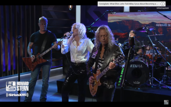 Metallica: tutti i video ufficiali dell’esibizione al The Howard Stern Show con Miley Cyrus