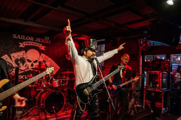 Sick Society: guarda il video di ‘Lobotomized’