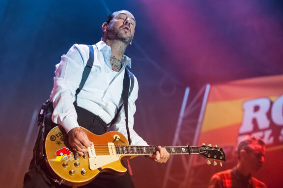 Gibson Guitars: la chitarra signature di Mike Ness (Social Distortion)