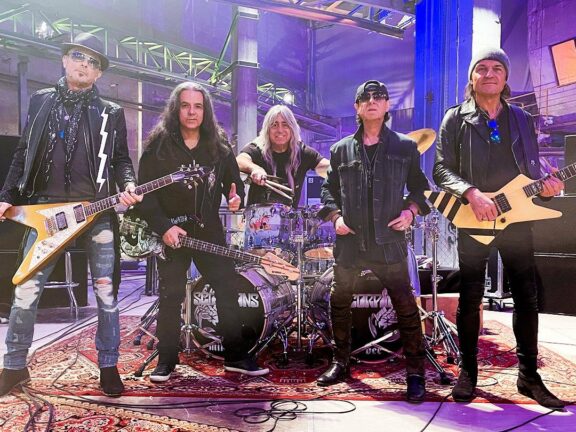 Scorpions: infortunio per Matthias Jabs