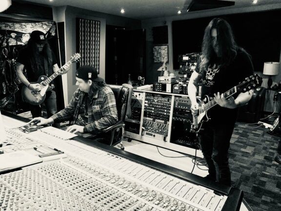 Skid Row: ecco la title-track del nuovo album “The Gang’s All Here”