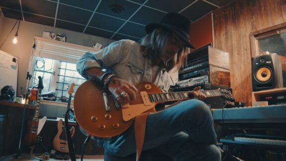 Rex Brown (ex Pantera): “Ho appena terminato un disco con Richie Faulkner dei Judas Priest”