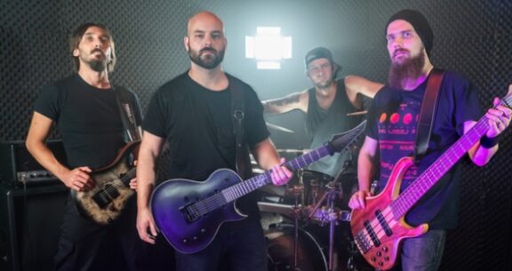 Disrooted: tornano a pestare duro con il nuovo singolo ‘Dust and Demise’