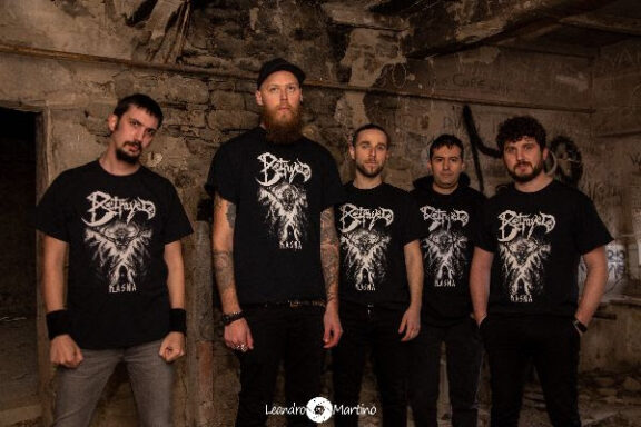 Betrayed: guarda il video di ‘Time Is the Best Murderer’