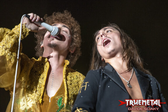 Greta Van Fleet: la band condivide il nuovo singolo e video “Play Your Games”