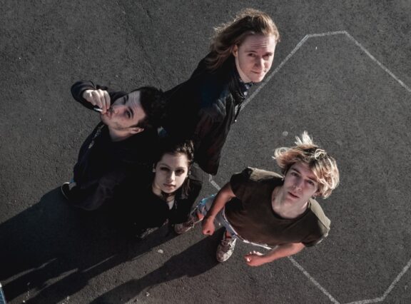R3VO: pubblicato il videoclip di ‘Artificial Pleasure’