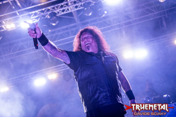 Testament: ascolta la nuova canzone “Infanticide A.I.”, tutti i dettagli del nuovo album “Para Bellum”