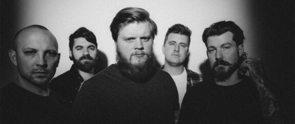 Wolves At The Gate: guarda il live video professionale di ‘Weight of Glory’