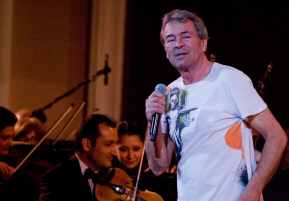 Deep Purple: Ian Gillan eseguirà i classici della band con l’Orchestra Filarmonica di Praga